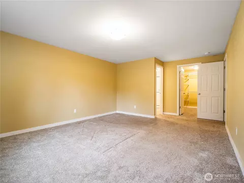 Bedroom - 28601 30th Ave E, Spanaway, WA 98387 photo 2 of 5