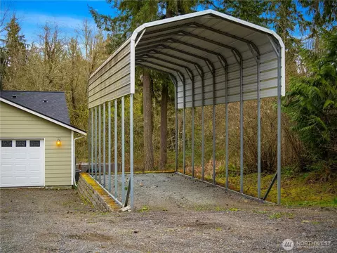 Exterior - 28601 30th Ave E, Spanaway, WA 98387 photo 6 of 6