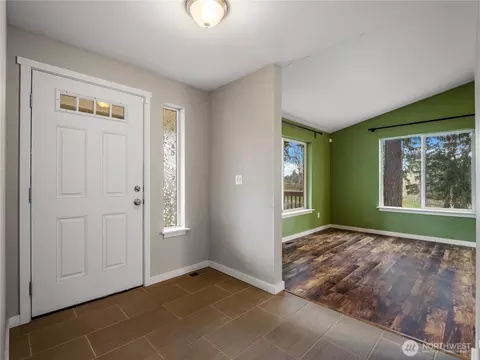 Entry Way - 28601 30th Ave E, Spanaway, WA 98387 photo 1 of 3
