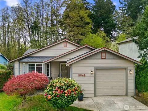 3040 Applehill Ct NE, Olympia, WA 98506