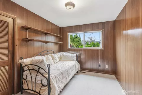 Bedroom - 2246 Cascade Way, Longview, WA 98632 photo 3 of 3
