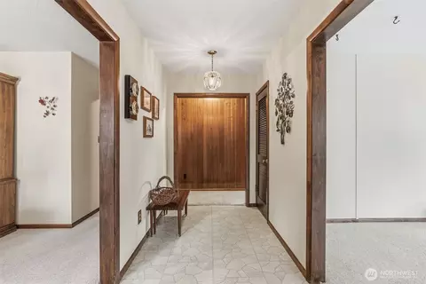 Entry Way - 2246 Cascade Way, Longview, WA 98632 photo 1 of 1