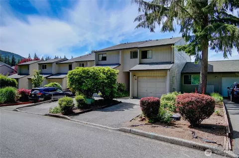 1 Lake Louise Dr #31, Bellingham, WA 98229