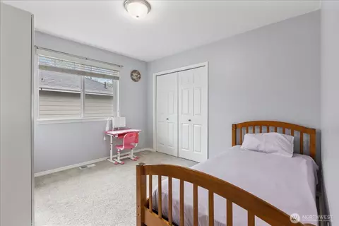 Bedroom - 3815 161st Pl SE, Bothell, WA 98012 photo 2 of 3