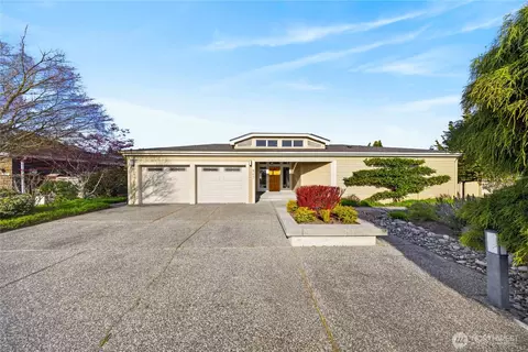 867 Kalispell Dr, La Conner, WA 98257