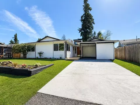 13329 58th Dr NE, Marysville, WA 98271