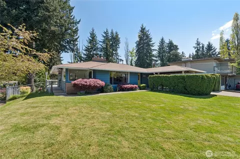 18832 1st Pl SW, Normandy Park, WA 98166