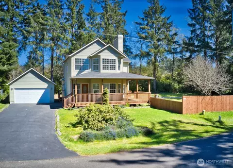 830 Discovery Ave SE, Ocean Shores, WA 98569