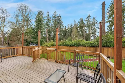 Exterior - 20232 47th Ave E, Spanaway, WA 98387 photo 6 of 10