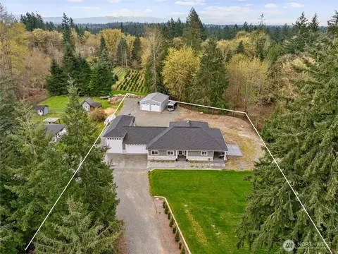 20025 SE 232nd St, Maple Valley, WA 98038