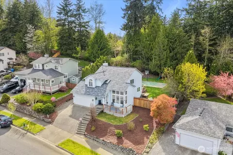 2518 18th St SE, Puyallup, WA 98374