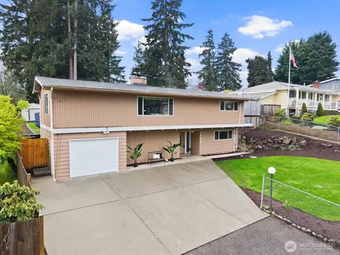 16049 SE 131st St, Renton, WA 98059