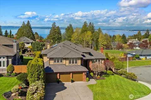 View/Area - 2408 55th St SW, Everett, WA 98203 photo 2 of 2