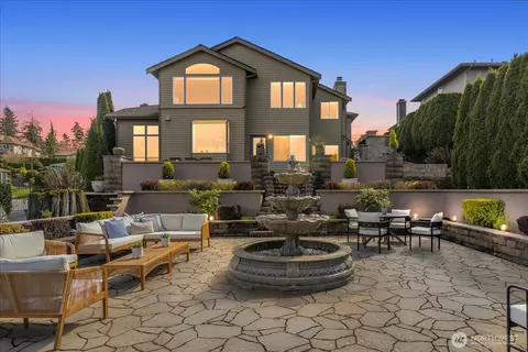 Exterior - 2408 55th St SW, Everett, WA 98203 photo 1 of 7