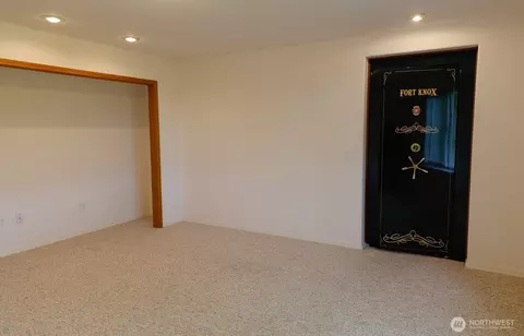 Bedroom - 53 Arbor Ln, Sequim, WA 98382 photo 5 of 5