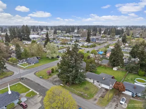 View/Area - 211 170th St E, Spanaway, WA 98387 photo 3 of 3