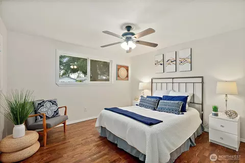 Bedroom - 211 170th St E, Spanaway, WA 98387 photo 2 of 3