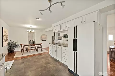 Kitchen - 211 170th St E, Spanaway, WA 98387 photo 4 of 4