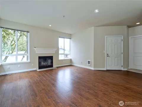 Living - 12012 NE 204th Pl #C201, Bothell, WA 98011 photo 6 of 7