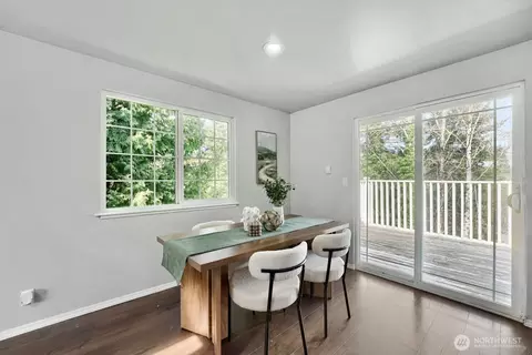 Dining - 217 Capri Pl, Everett, WA 98203 photo 1 of 1