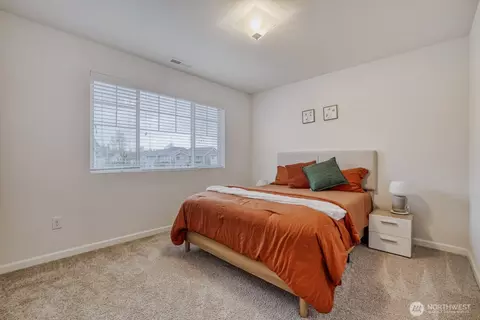 Bedroom - 3008 47th St SE, Everett, WA 98203 photo 5 of 5
