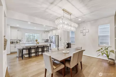 Dining - 3008 47th St SE, Everett, WA 98203 photo 1 of 2