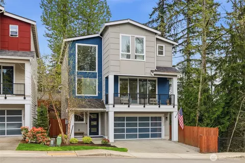 1050 NE 230th Ave, Sammamish, WA 98074