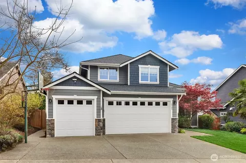 5709 NE 3rd Pl, Renton, WA 98059
