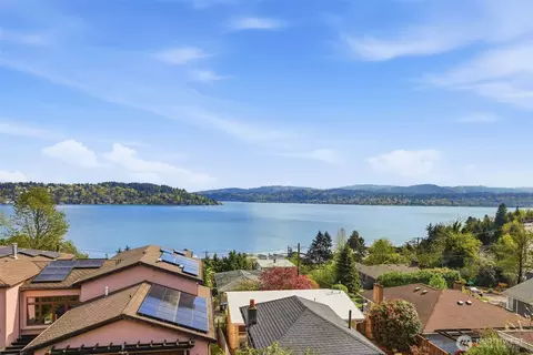 10054 Waters Ave S, Seattle, WA 98178