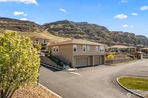 9133 Eagle Ln NW #C67, Quincy, WA 98848