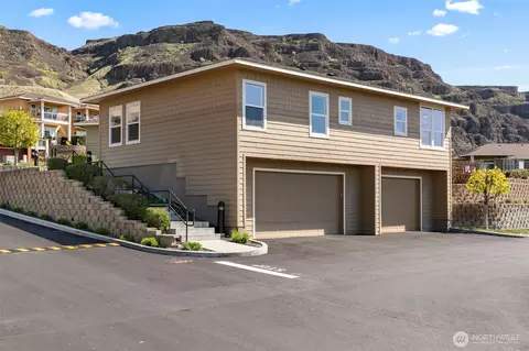 9133 Eagle Ln NW #C67, Quincy, WA 98848