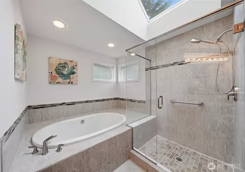 Bath - 15634 27th Dr SE, Mill Creek, WA 98012 photo 3 of 4