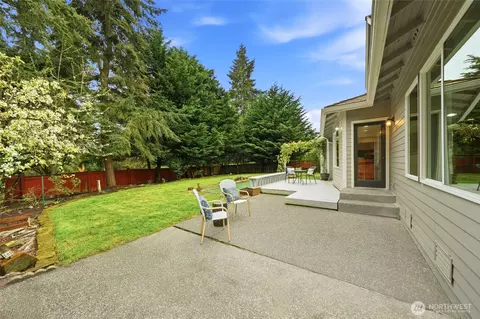 Exterior - 15634 27th Dr SE, Mill Creek, WA 98012 photo 4 of 8