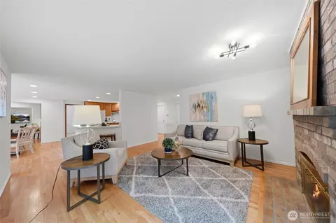 Living - 15634 27th Dr SE, Mill Creek, WA 98012 photo 4 of 6