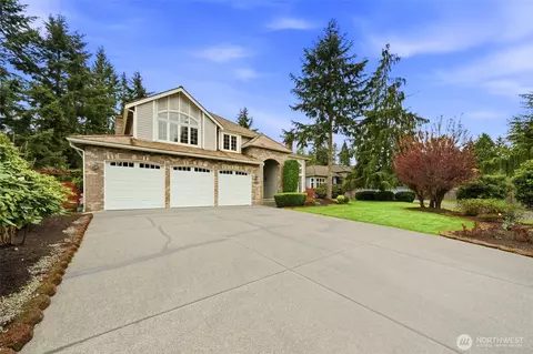 Exterior - 15634 27th Dr SE, Mill Creek, WA 98012 photo 2 of 8