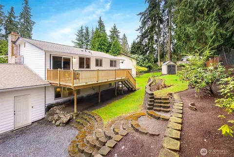 Exterior - 20214 12th Dr SE, Bothell, WA 98012 photo 5 of 15