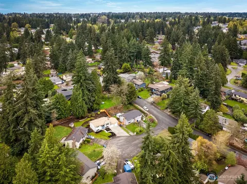 View/Area - 20214 12th Dr SE, Bothell, WA 98012 photo 1 of 3