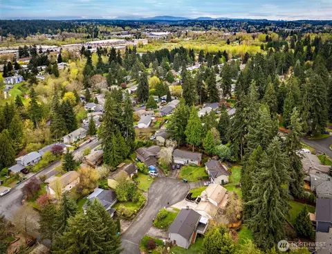 View/Area - 20214 12th Dr SE, Bothell, WA 98012 photo 2 of 3