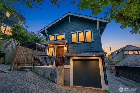 2708 1st Ave W, Seattle, WA 98119
