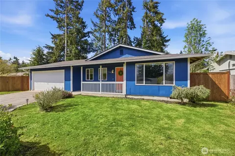 1404 Natalie Ct, Steilacoom, WA 98388