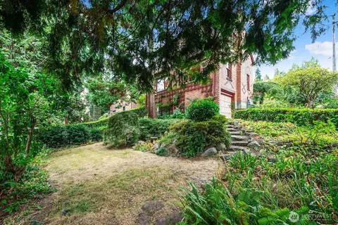 1226 25th Ave E, Seattle, WA 98112 photo 21