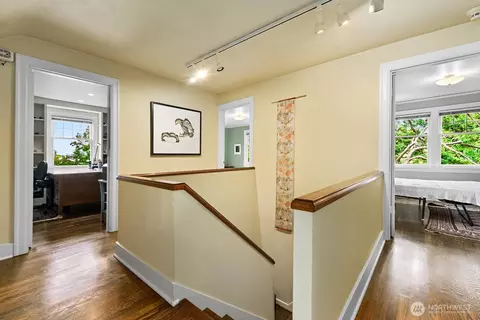 1226 25th Ave E, Seattle, WA 98112 photo 22