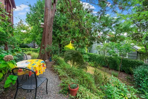 1226 25th Ave E, Seattle, WA 98112 photo 30