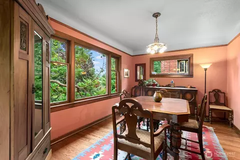 1226 25th Ave E, Seattle, WA 98112 photo 12