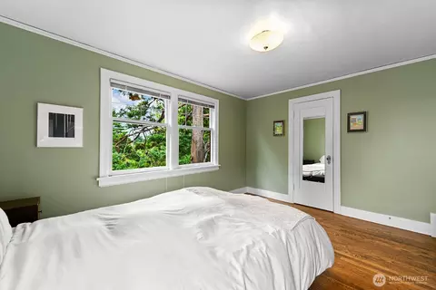 1226 25th Ave E, Seattle, WA 98112 photo 24