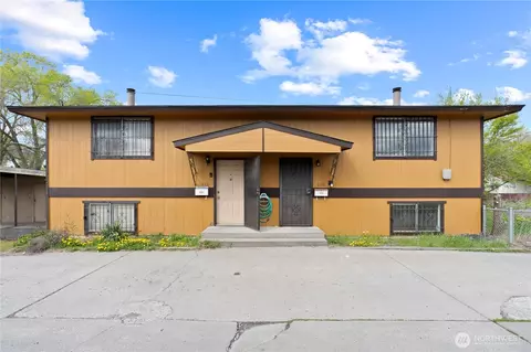 110 E Longfellow Ave, Spokane, WA 99207