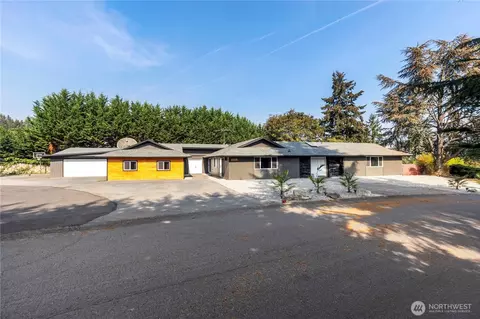 3062 44th St E, Tacoma, WA 98443