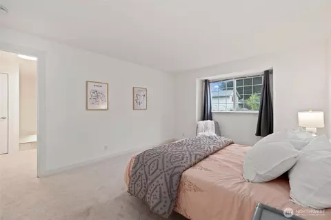 Bedroom - 7408 2nd Dr SE, Everett, WA 98203 photo 4 of 8