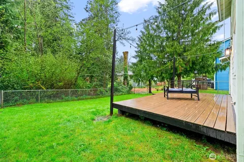 Exterior - 7408 2nd Dr SE, Everett, WA 98203 photo 6 of 6