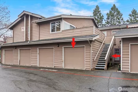 8407 18th Ave W #1-105, Everett, WA 98204